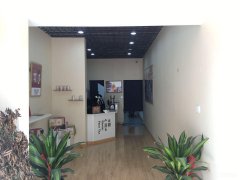 鸠江区快慢里奶茶店转让