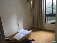 东方龙城雅乐苑足浴店转让，可空转