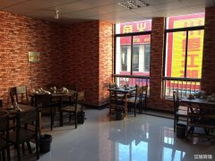 万春商业街火锅串串店转让