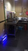 中央城商业街四岔路口小吃旺铺转让