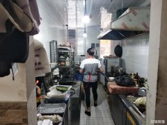 百线广场小吃店低价转让