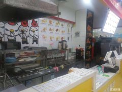 波波城乐购超市出入口处旺铺低价转让