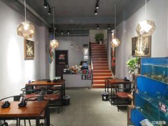 步行街中和路主干道餐饮旺铺低价转让