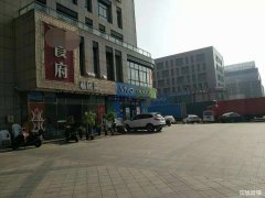 万春商业街餐饮旺铺低价转让