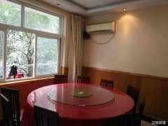 金域蓝湾旁小区餐饮旺铺低价转让