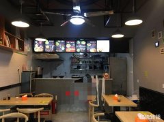 蓝湾天街主干道小吃旺铺转让