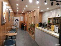 德盛广场好位置品牌奶茶旺铺转让