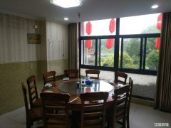 东方龙城秉心苑餐饮旺铺低价转让