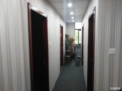 东方龙城小区棋牌旺铺低价转让