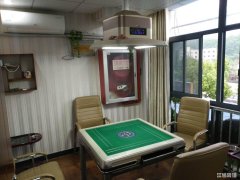 东方龙城小区棋牌旺铺低价转让