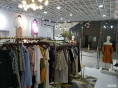 德胜A1好位置服装旺铺低价空转