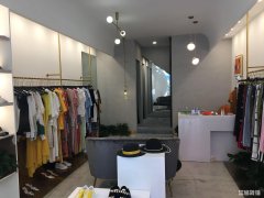 步行街沿街主干道服装旺铺转让可空转