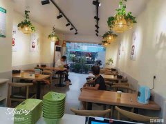 王家巷站牌旁小吃旺铺低价转让