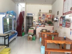 万春商业街三年老店旺铺转让