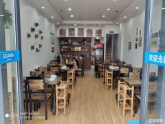 万春商业街小吃旺铺转让