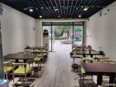 东方龙城学校小区口小吃旺铺低价转让