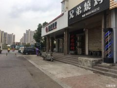 波波城南门商业街口头美发旺铺转让