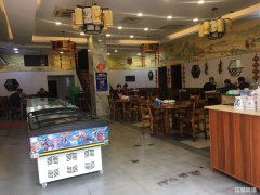 蓝湖郡主干道餐饮旺铺转让