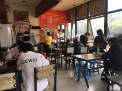 皖江学院对面五年老店小吃旺铺转让