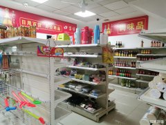 春江花园小区大门口超市旺铺转让