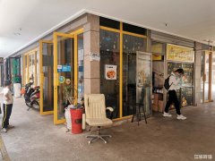 德盛广场三年小吃老店带生意转让