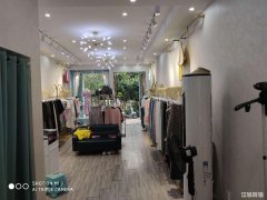 波波城商业街主干道服装旺铺低价转让