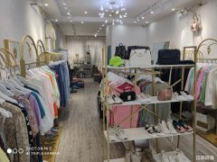 波波城商业街主干道服装旺铺低价转让