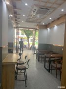 长江长主干道餐饮小吃旺铺转让