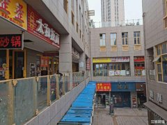 德盛广场二楼餐饮旺铺转让