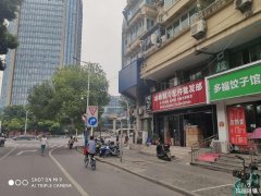 新芜路三叉路口小吃旺铺低价转让