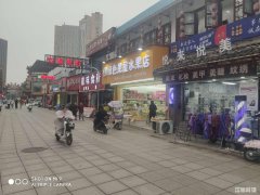 凤凰美食街主干道美发美甲旺铺低价转让可空转