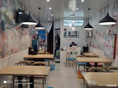 凤凰城南岛主干道餐饮旺铺带品牌转让