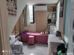 华强旁外滩府美容美发求合租伙伴