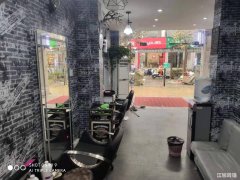 波波城商业街主干道美发旺铺整体转让