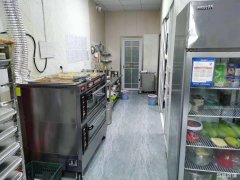 万达二期甜品蛋糕外卖旺铺低价整体转让