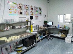 万达二期甜品蛋糕外卖旺铺低价整体转让