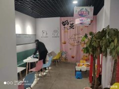 柏庄财富广场主干道奶茶小吃旺铺低价转让