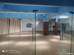 鲁港大市场三楼精装修舞蹈房转让接手可营业