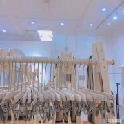 融汇一楼主干道服装旺铺低价转让