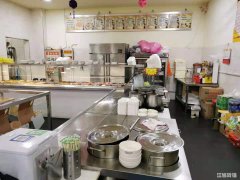 大桥华联超市一楼成熟快餐店转让