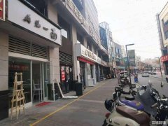 万悦城主干道绝佳位置小吃旺铺转让