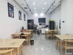 万悦城主干道绝佳位置小吃旺铺转让