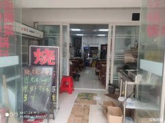 左岸商业街十字路口餐饮小吃旺铺低价转让