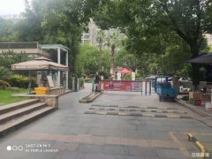 汇成名郡南门大门口美容旺铺低价转让