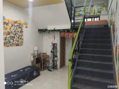 快慢里商业街超港旁培训旺铺低价转让