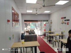 弋江嘉园小区大门口小吃旺铺低价转让