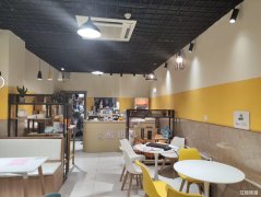 德盛广场翠霞凉皮旁小吃旺铺低价转让