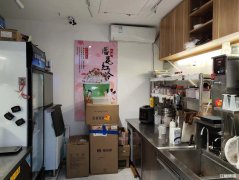 德胜A3区安师大天桥正对好位置旺铺转让