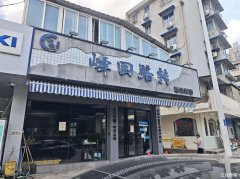 古城旁二街主干道小酒馆低价转让，双开间大门头